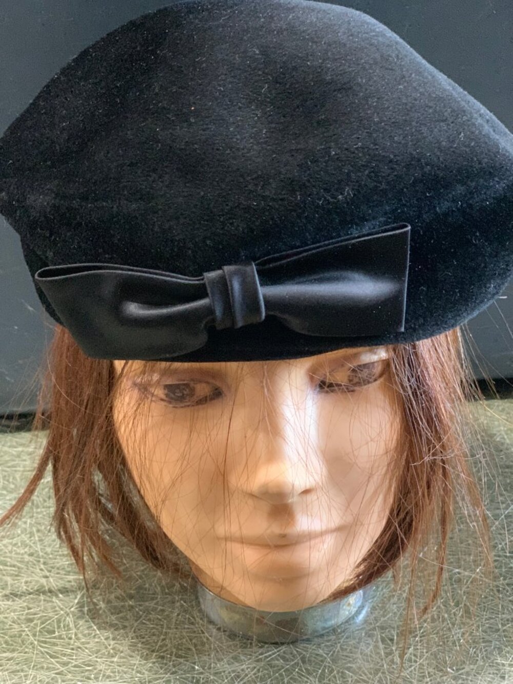 MADE IN CZECHOSLOVAKIA VINTAGE WOOL FELT HATS SIZE M